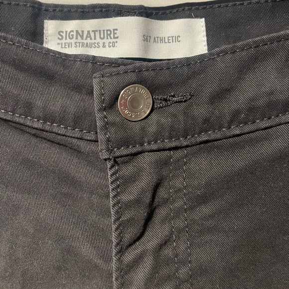 Levis Signature S67 Jeans Mens Black 30x32 Athletic Straight Leg
Zipper Pocket - Picture 4 of 10